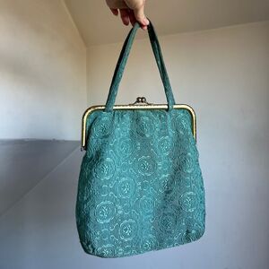 Antique Vintage‎ Teal Seafoam Green Handbag Kiss Lock Purse Tote Gold Tapestry
